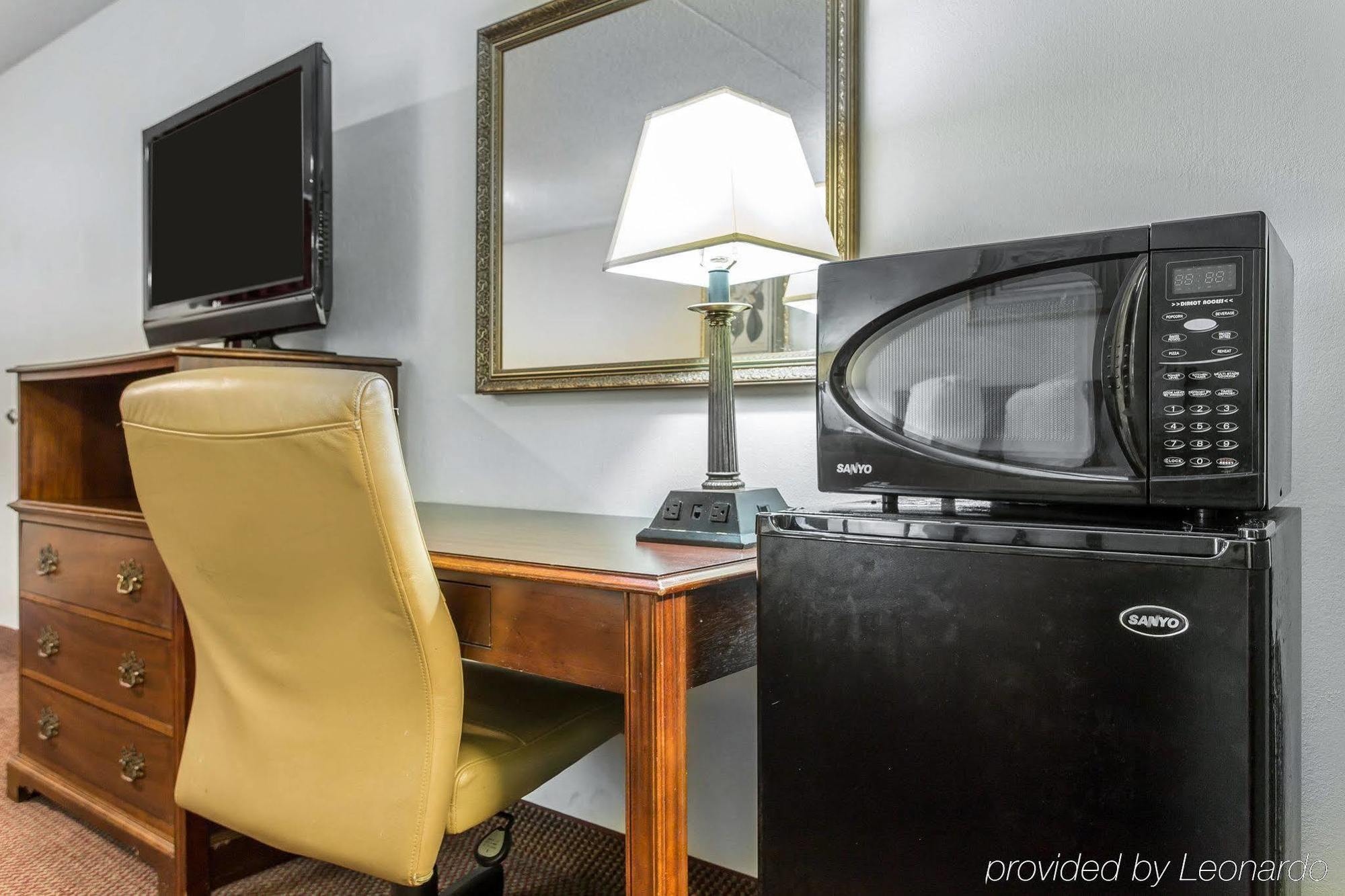 Red Roof Inn Bishopville Dış mekan fotoğraf